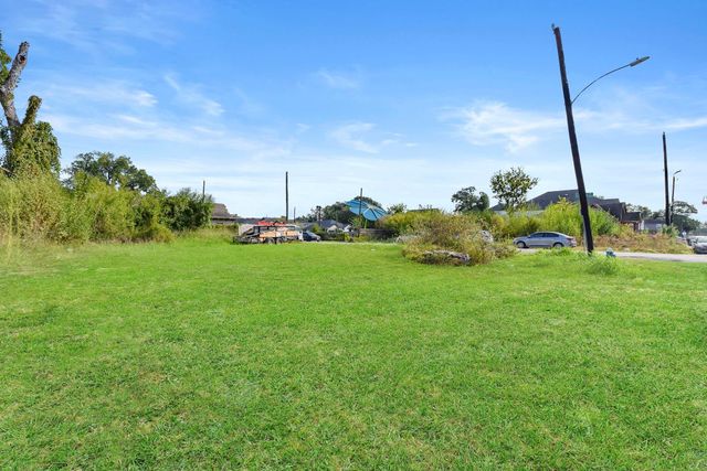 3012, 3014, 3016 Rosalie Street, Houston, TX 77004