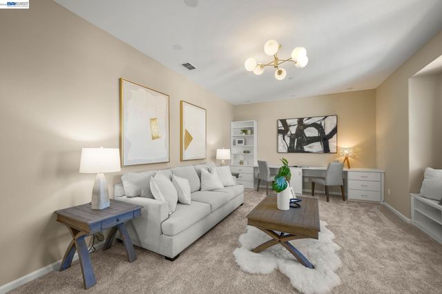 2703 Tribune Ave, Hayward, CA 94542