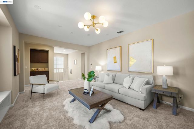 2703 Tribune Ave, Hayward, CA 94542