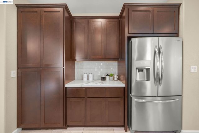 2703 Tribune Ave, Hayward, CA 94542