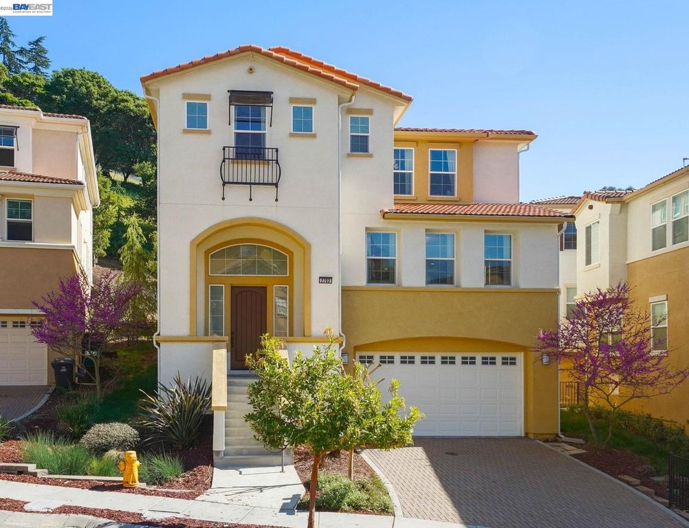 2703 Tribune Ave, Hayward, CA 94542