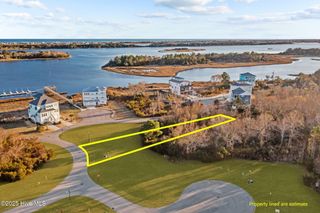 162 Whispering Pine Lane, Holly Ridge, NC 28445