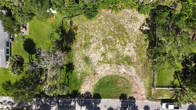 5711 RIVER TERRACE, Tampa, FL 33604