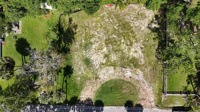 5711 RIVER TERRACE, Tampa, FL 33604