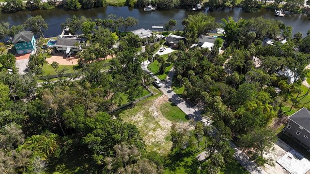5711 RIVER TERRACE, Tampa, FL 33604