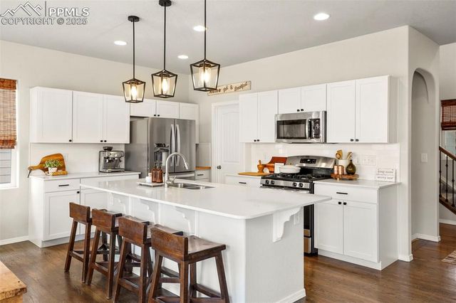 7325 Brush Thorn Lane, Colorado Springs, CO 80927