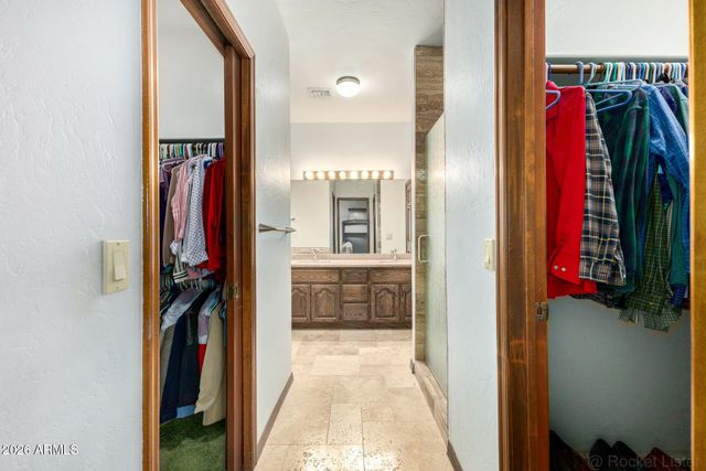 537 E HACKAMORE Street, Mesa, AZ 85203