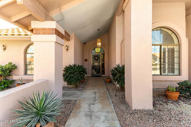 537 E HACKAMORE Street, Mesa, AZ 85203