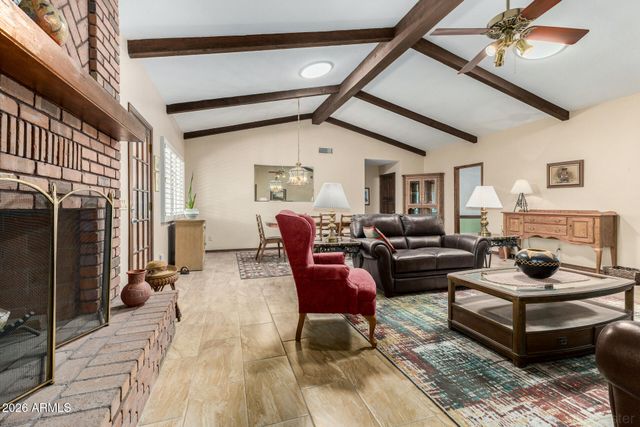 537 E HACKAMORE Street, Mesa, AZ 85203