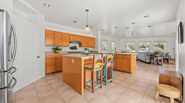 6976 Cataba, Oak Hills, CA 92344