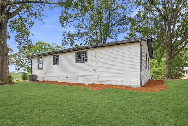 110 South Street, Dallas, GA 30132