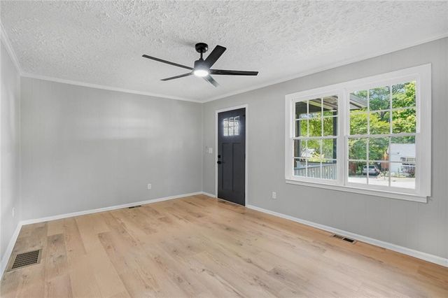 110 South Street, Dallas, GA 30132