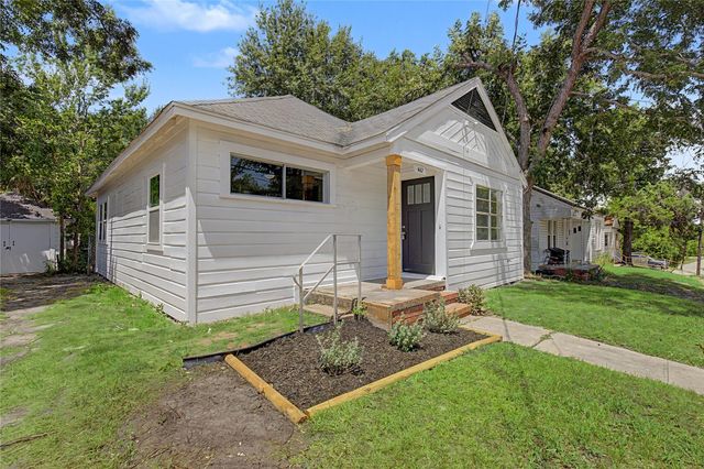 632 University Avenue, Huntsville, TX 77320