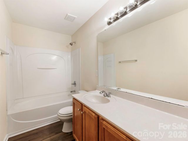 6507 Hermsley Road, Charlotte, NC 28278