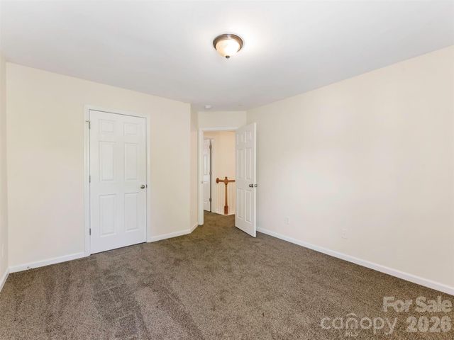 6507 Hermsley Road, Charlotte, NC 28278