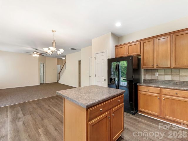 6507 Hermsley Road, Charlotte, NC 28278