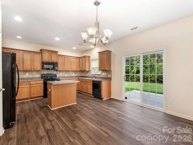 6507 Hermsley Road, Charlotte, NC 28278
