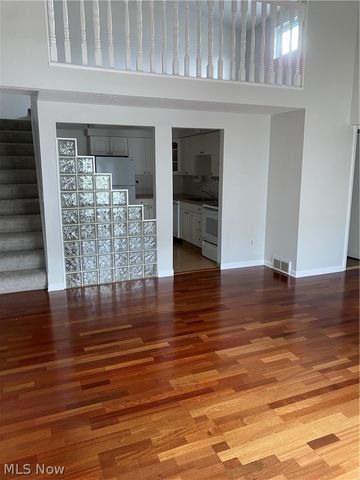 5481 Millwood Lane C, Willoughby, OH 44094