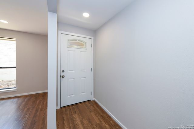 8906 Willmon, Windcrest, TX 78239