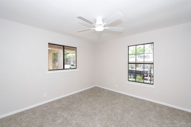 8906 Willmon, Windcrest, TX 78239