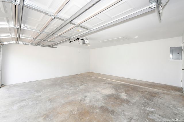 8906 Willmon, Windcrest, TX 78239
