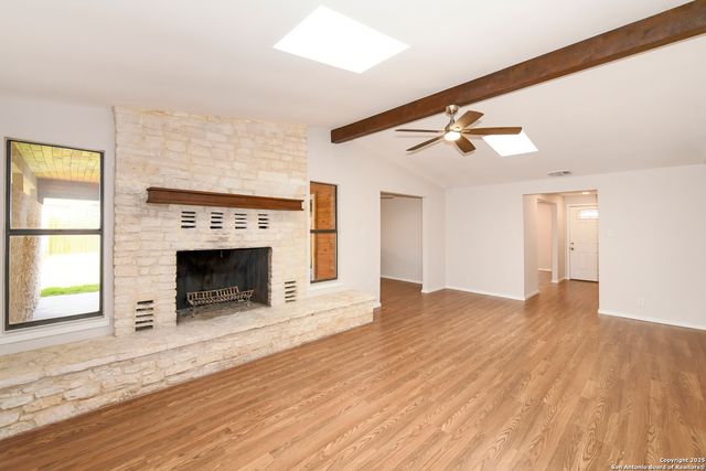 8906 Willmon, Windcrest, TX 78239