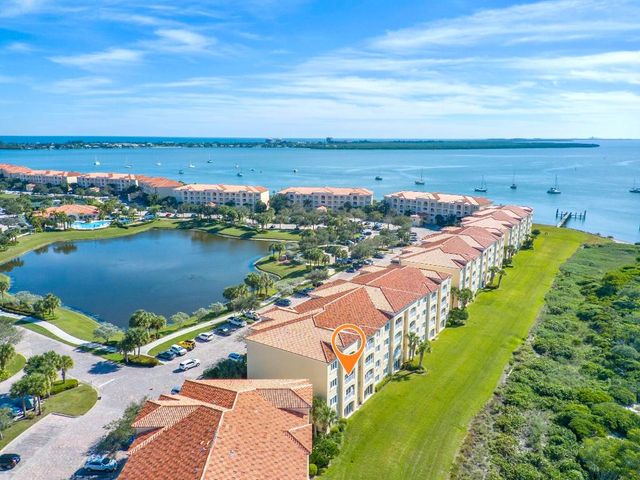 33 Harbour Isle Drive W 306, Fort Pierce, FL 34949
