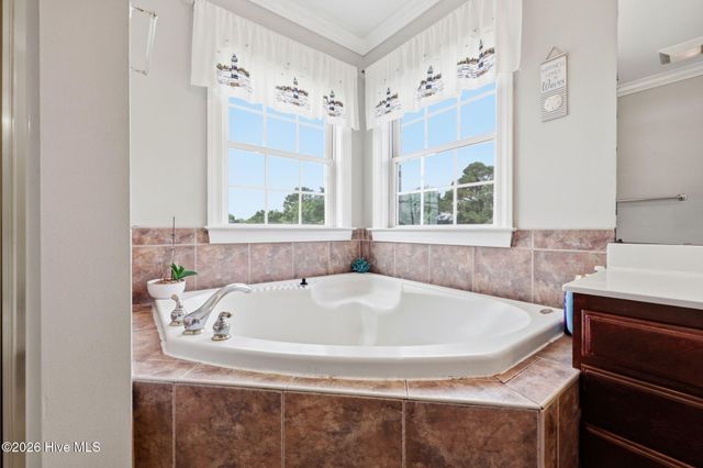 196 Richard Lee Drive, Greenville, NC 27858