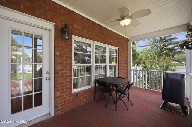 196 Richard Lee Drive, Greenville, NC 27858