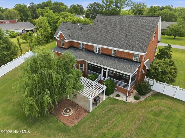 196 Richard Lee Drive, Greenville, NC 27858