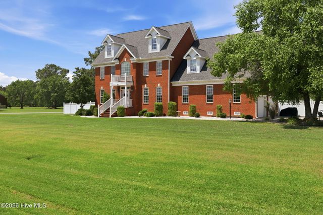 196 Richard Lee Drive, Greenville, NC 27858