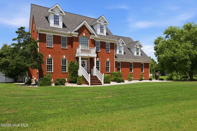196 Richard Lee Drive, Greenville, NC 27858