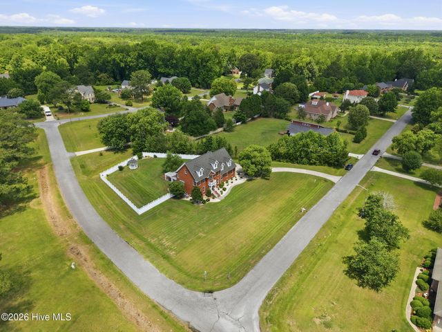 196 Richard Lee Drive, Greenville, NC 27858