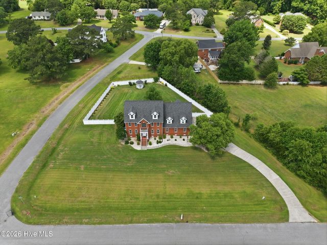 196 Richard Lee Drive, Greenville, NC 27858