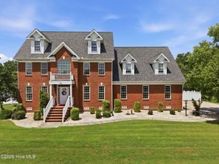 196 Richard Lee Drive, Greenville, NC 27858