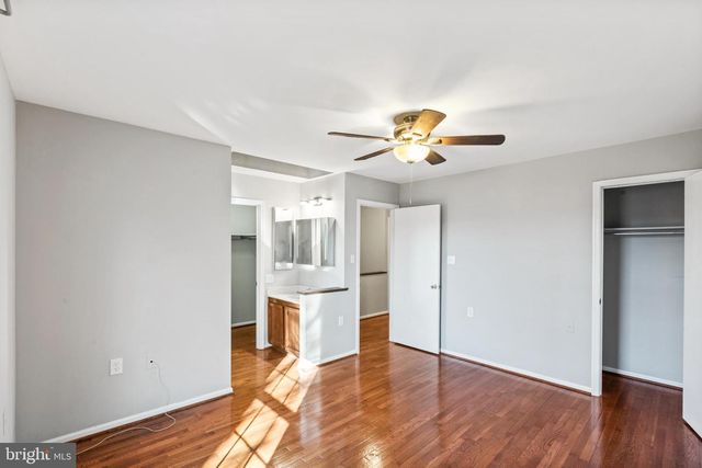 5416 WYCKLOW CT, Alexandria, VA 22304