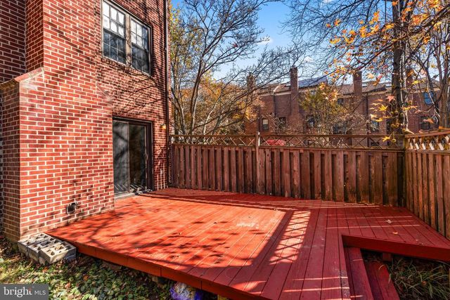 5416 WYCKLOW CT, Alexandria, VA 22304