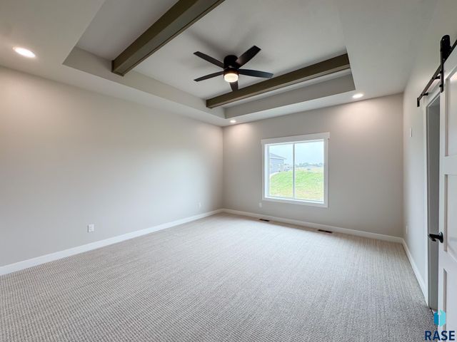 212 W Willow Trl Trail, Crooks, SD 57020