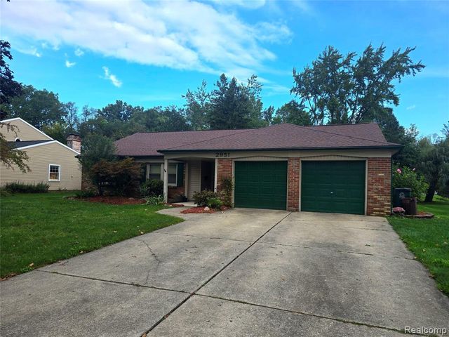 2951 Hill Drive, Troy, MI 48085