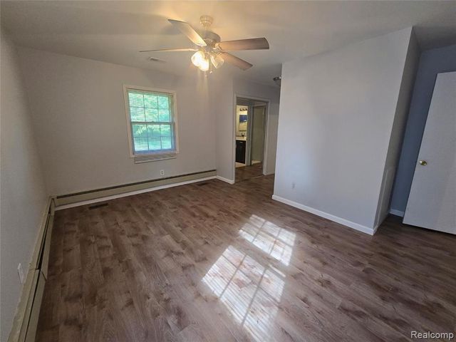 2951 Hill Drive, Troy, MI 48085