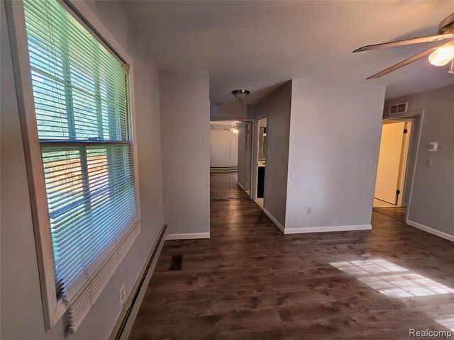 2951 Hill Drive, Troy, MI 48085
