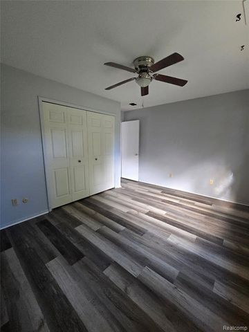 2951 Hill Drive, Troy, MI 48085