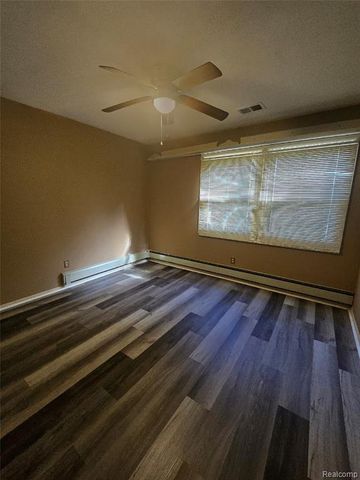 2951 Hill Drive, Troy, MI 48085