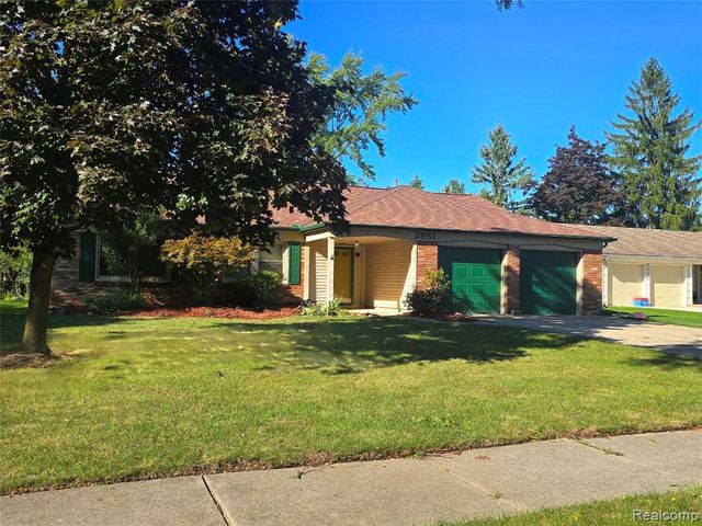 2951 Hill Drive, Troy, MI 48085