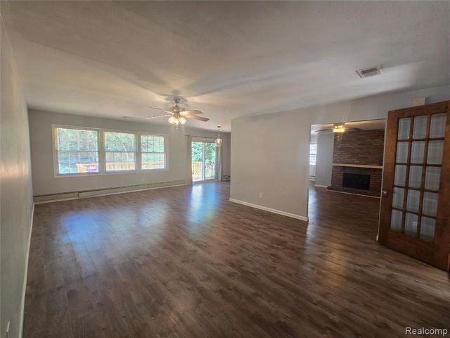 2951 Hill Drive, Troy, MI 48085