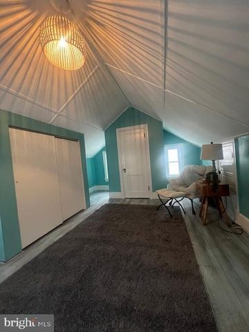 212 E MARKET ST, Schuylkill Haven, PA 17972