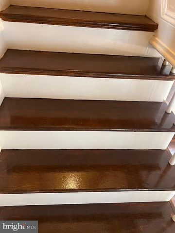 212 E MARKET ST, Schuylkill Haven, PA 17972