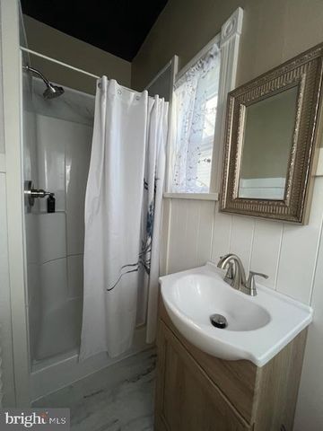 212 E MARKET ST, Schuylkill Haven, PA 17972