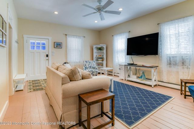 18 Abbott Avenue MAIN HOUSE, Ocean Grove, NJ 07756