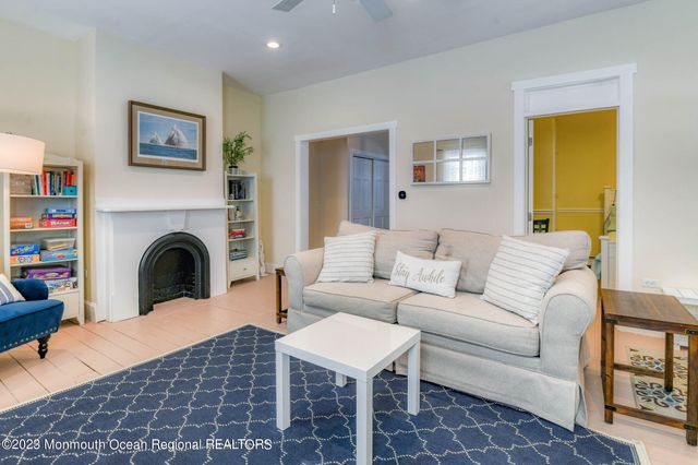 18 Abbott Avenue MAIN HOUSE, Ocean Grove, NJ 07756